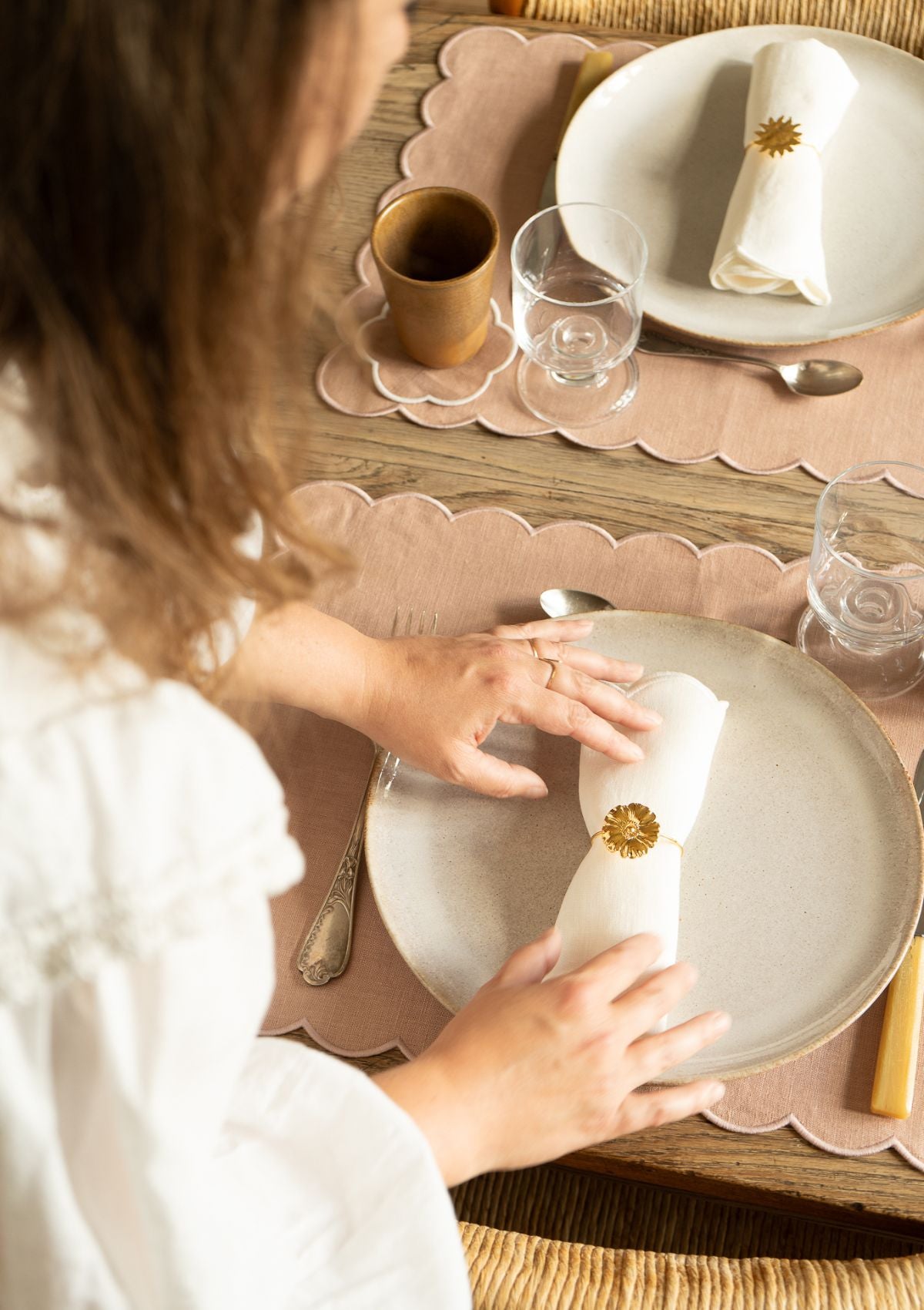 The Buttercup gold jewel napkin ring