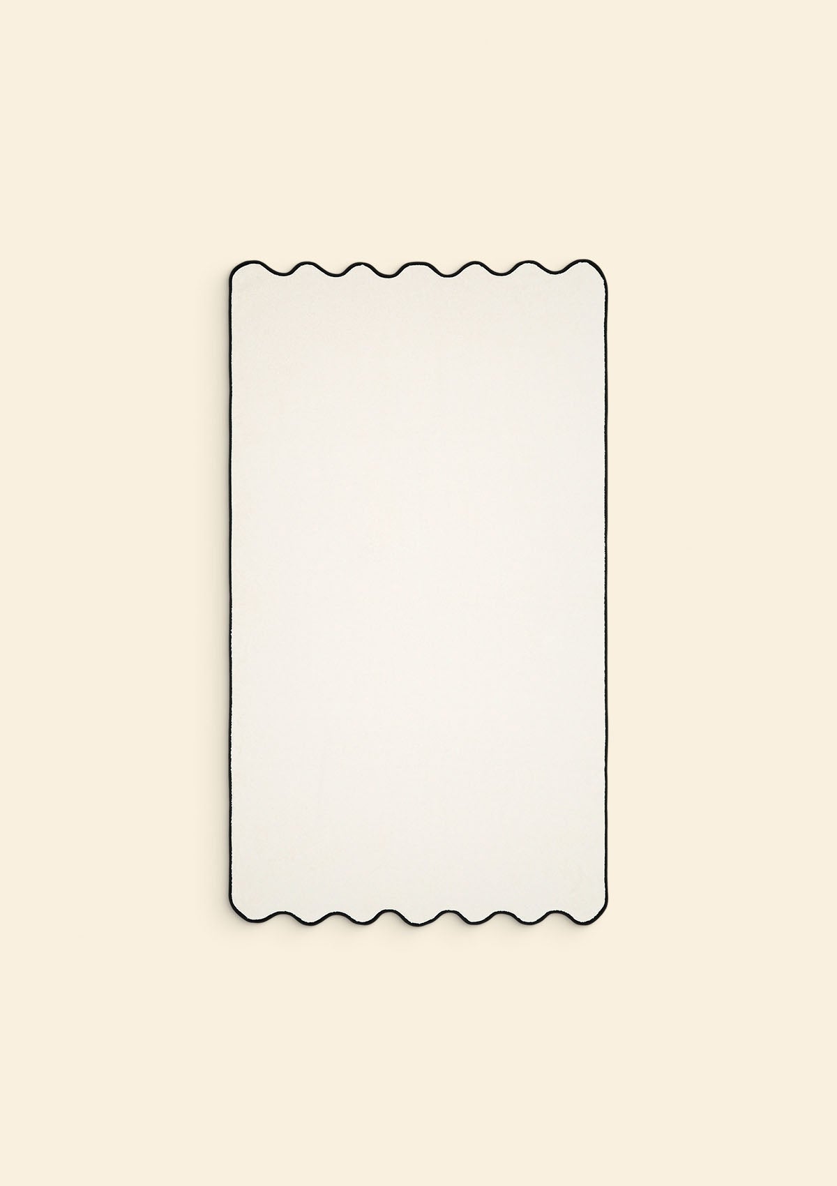 The ivory & black cotton wavy bath sheet