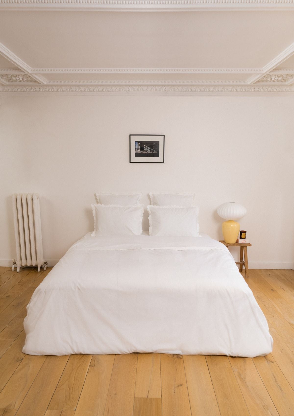 The scalloped duvet cover in white cotton percale
