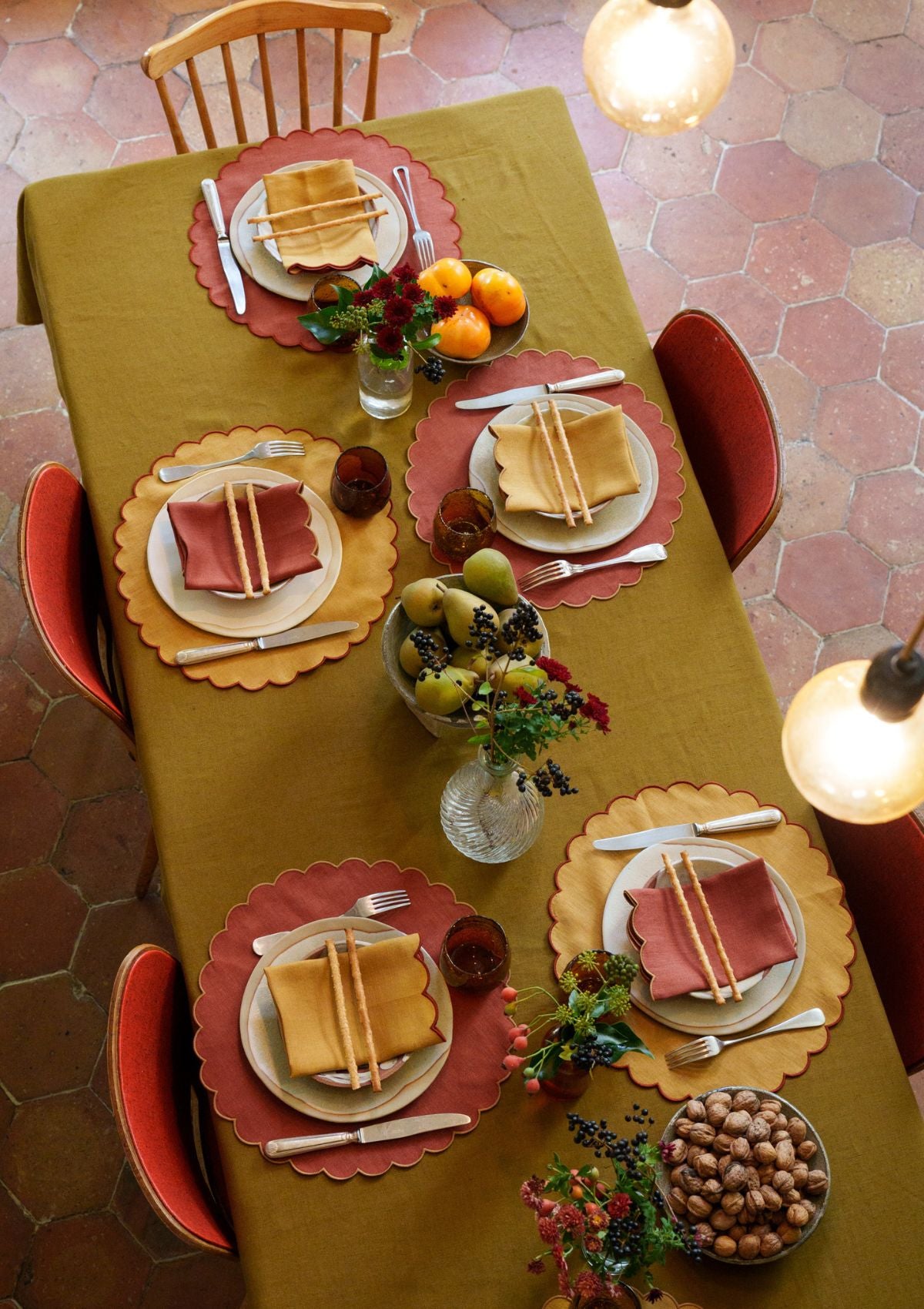 Yellow ocher & red ocher scalloped round linen placemats (set of 2)