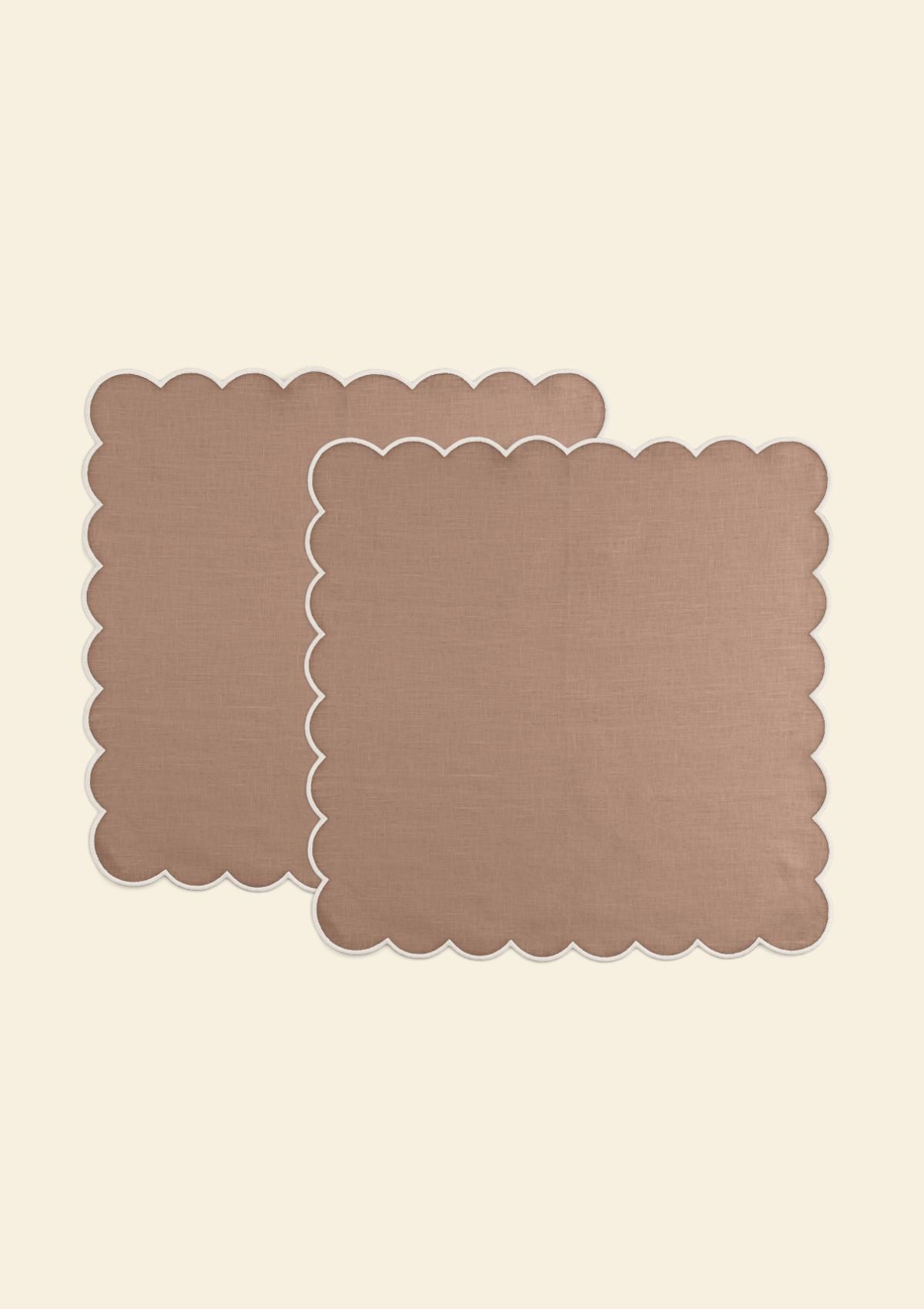 Blushed pink and white scalloped linen napkins (set of 2)