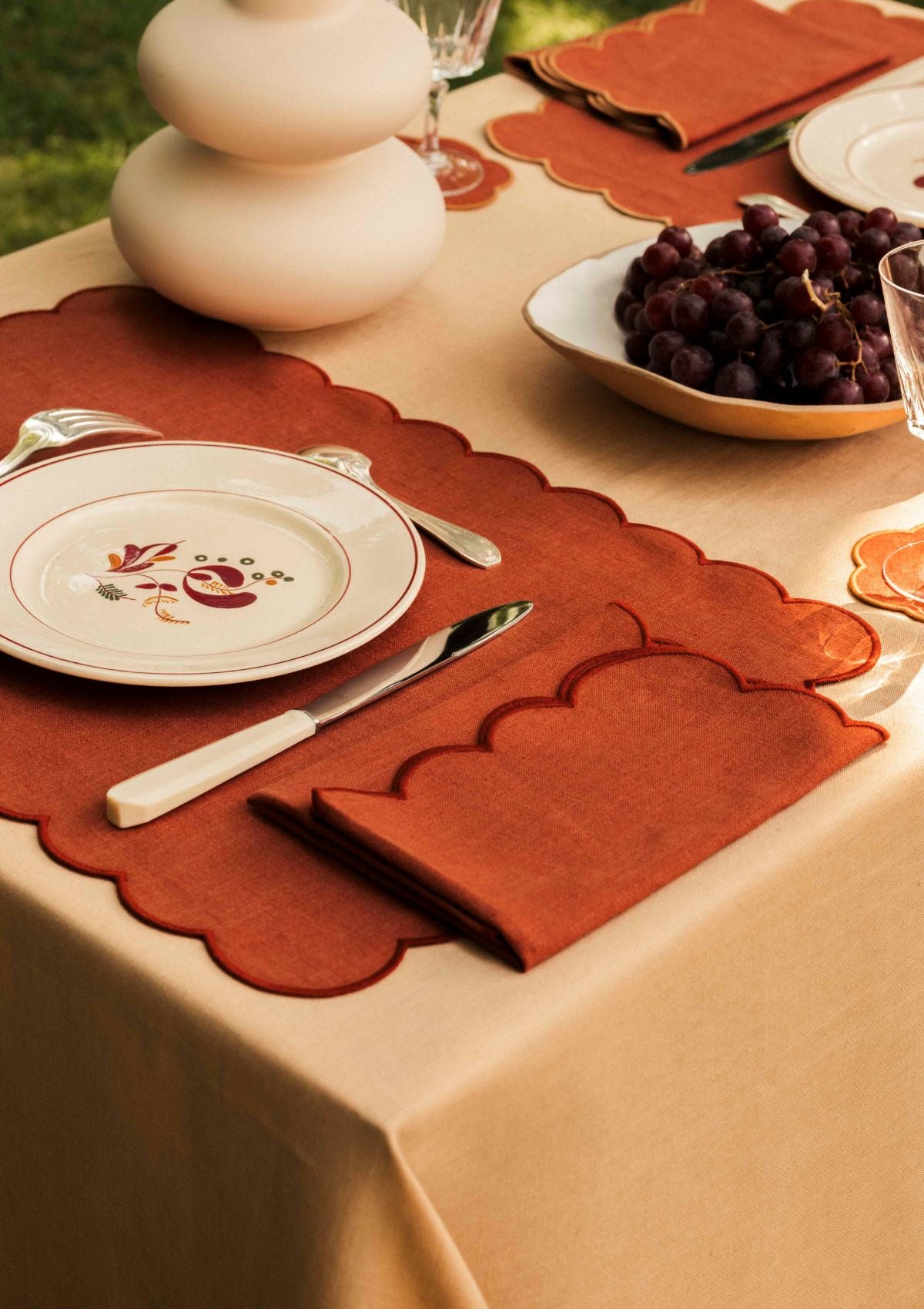 Les serviettes de table festonnées en lin Tomette (lot de 2)