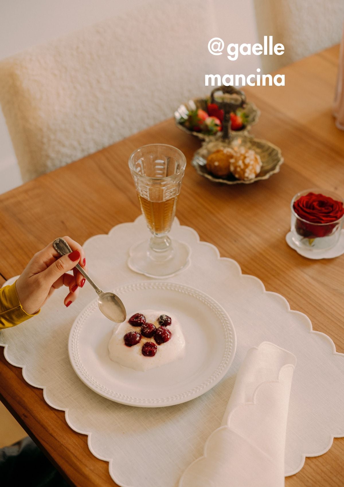 Les sets de table rectangulaires festonnés en lin Blanc (lot de 2) - PRÉCOMMANDE