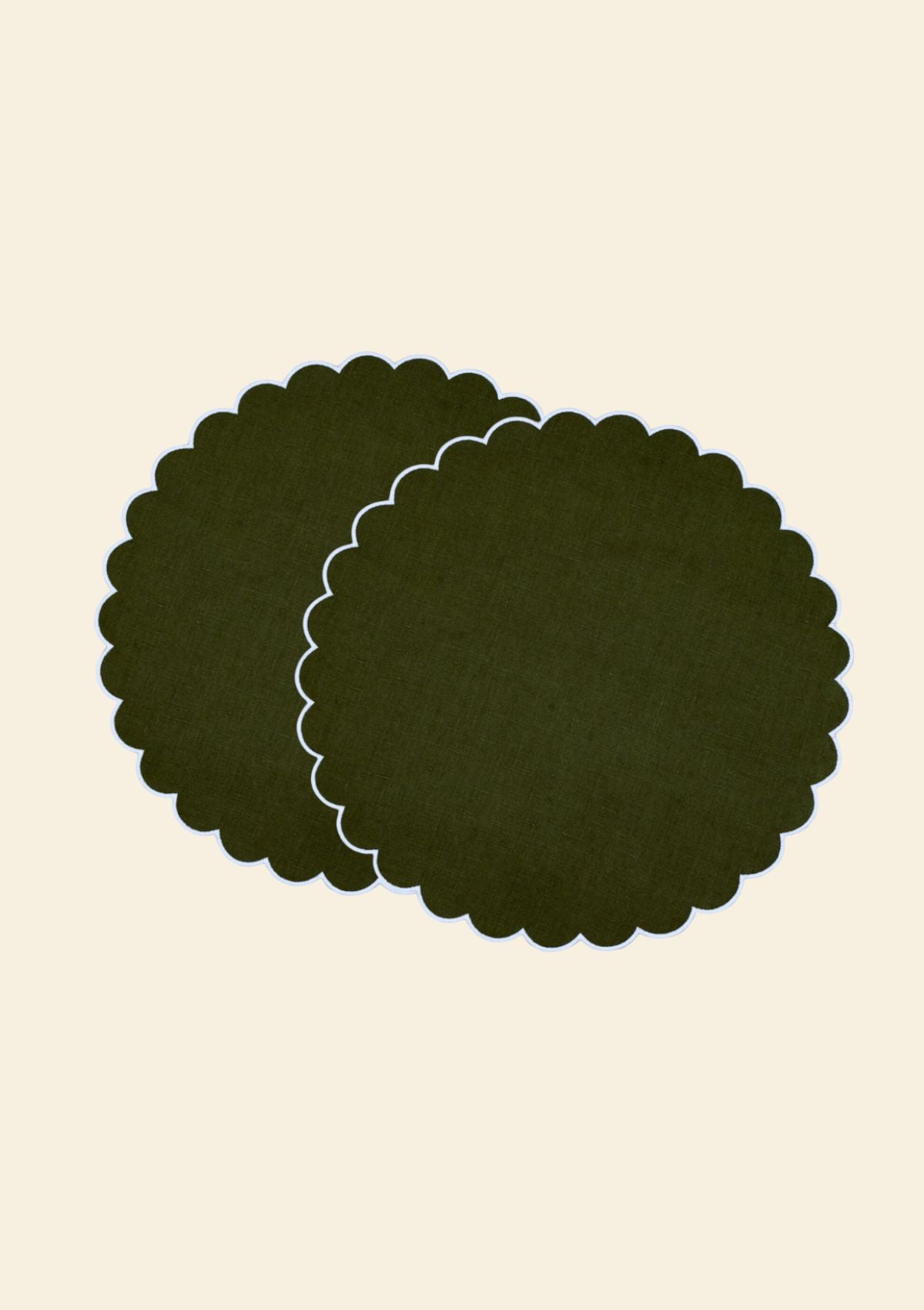 Forest green & white scalloped round linen placemats (set of 2)