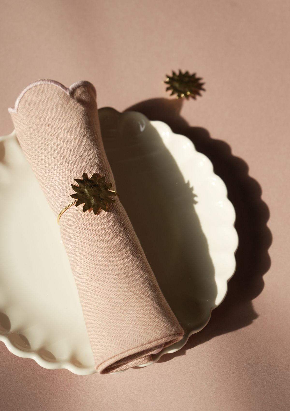 The Sun gold jewelry knife holder