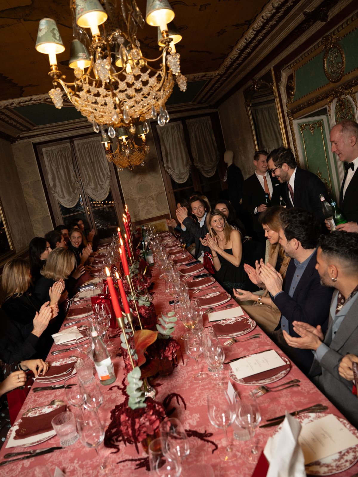 Nos serviettes personnalisées pour Hast Paris x Inès de Cominges