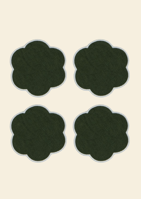 Two-tone scalloped linen coasters Forest Green &amp; White