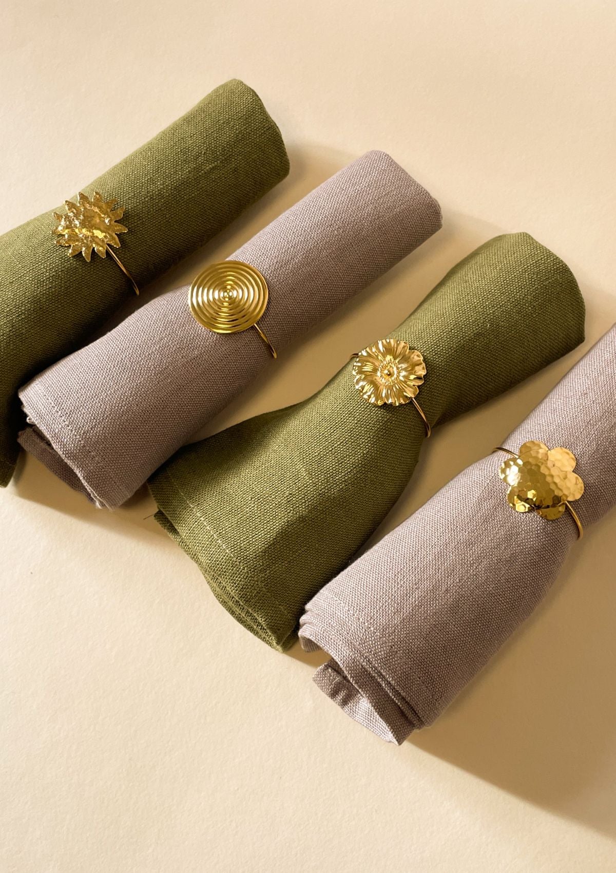 The Buttercup gold jewel napkin ring