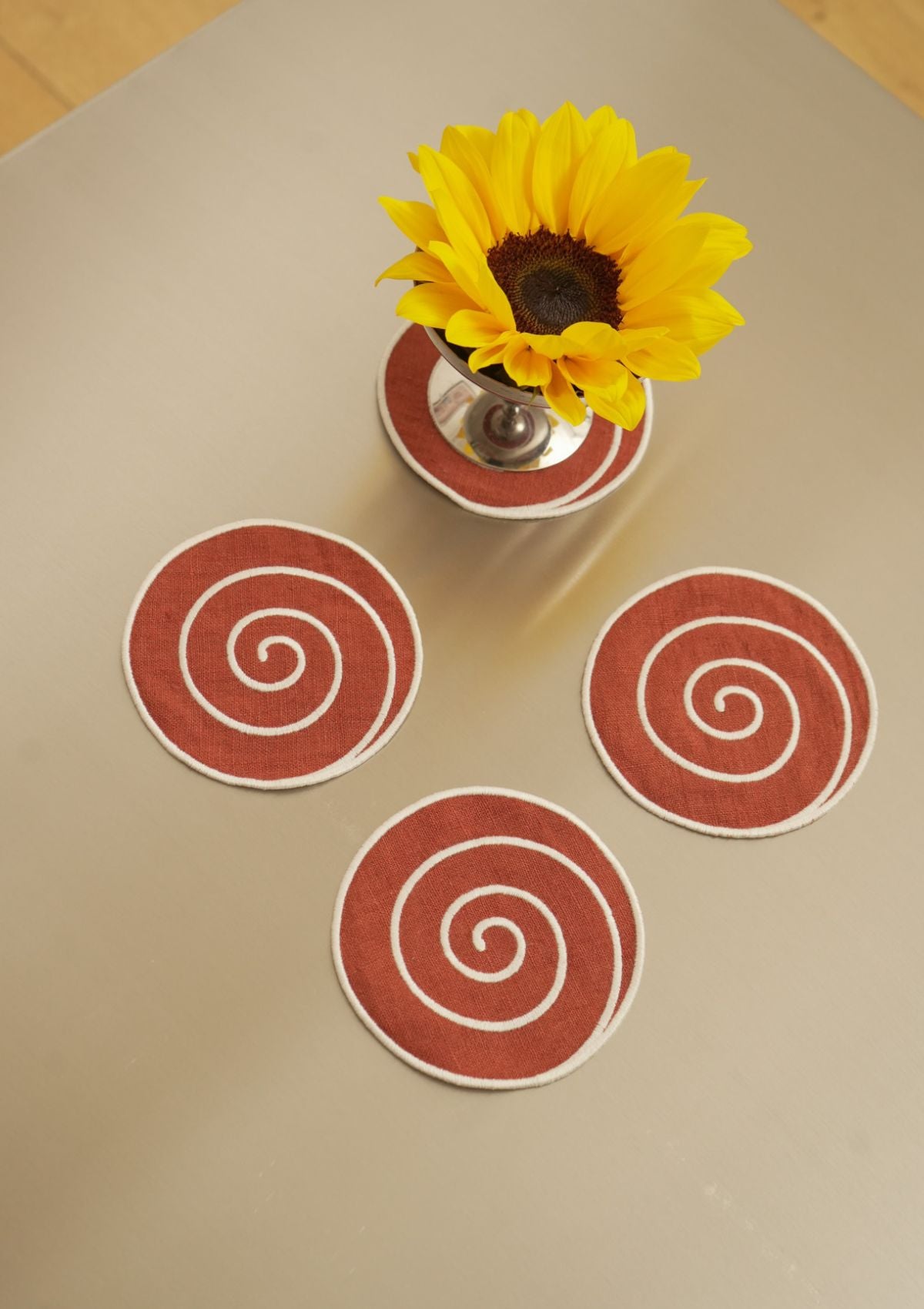 Volute Linen Coasters in Tomette & White (set of 4)