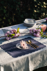 Rectangular linen and scalloped placemats (set of 2) Slate blue