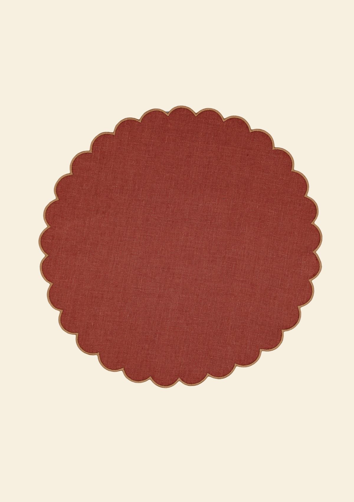 Les sets de table ronds festonnés en lin Tomette & Ocre jaune (lot de 2)