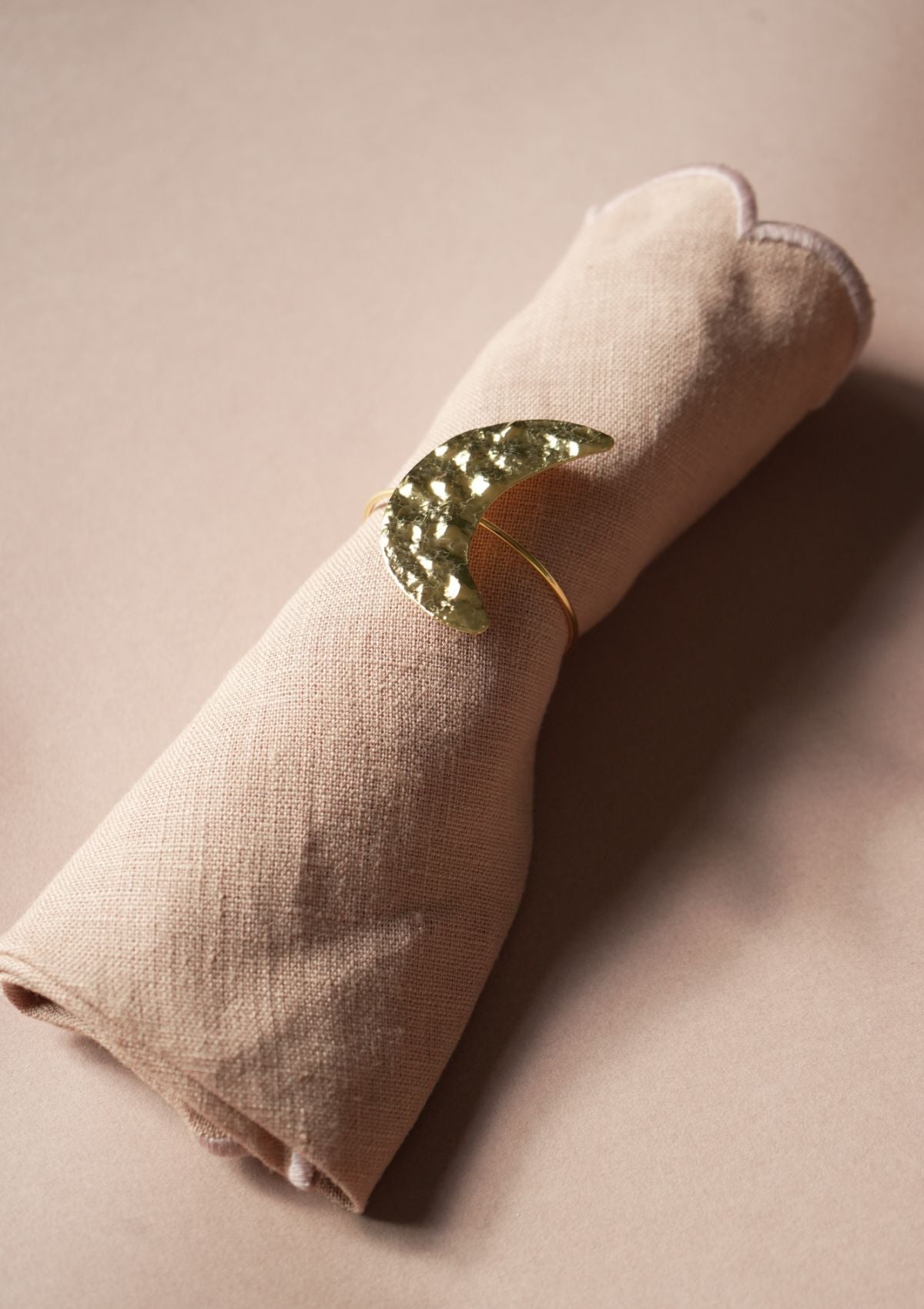 The Spiral gold jewel napkin ring