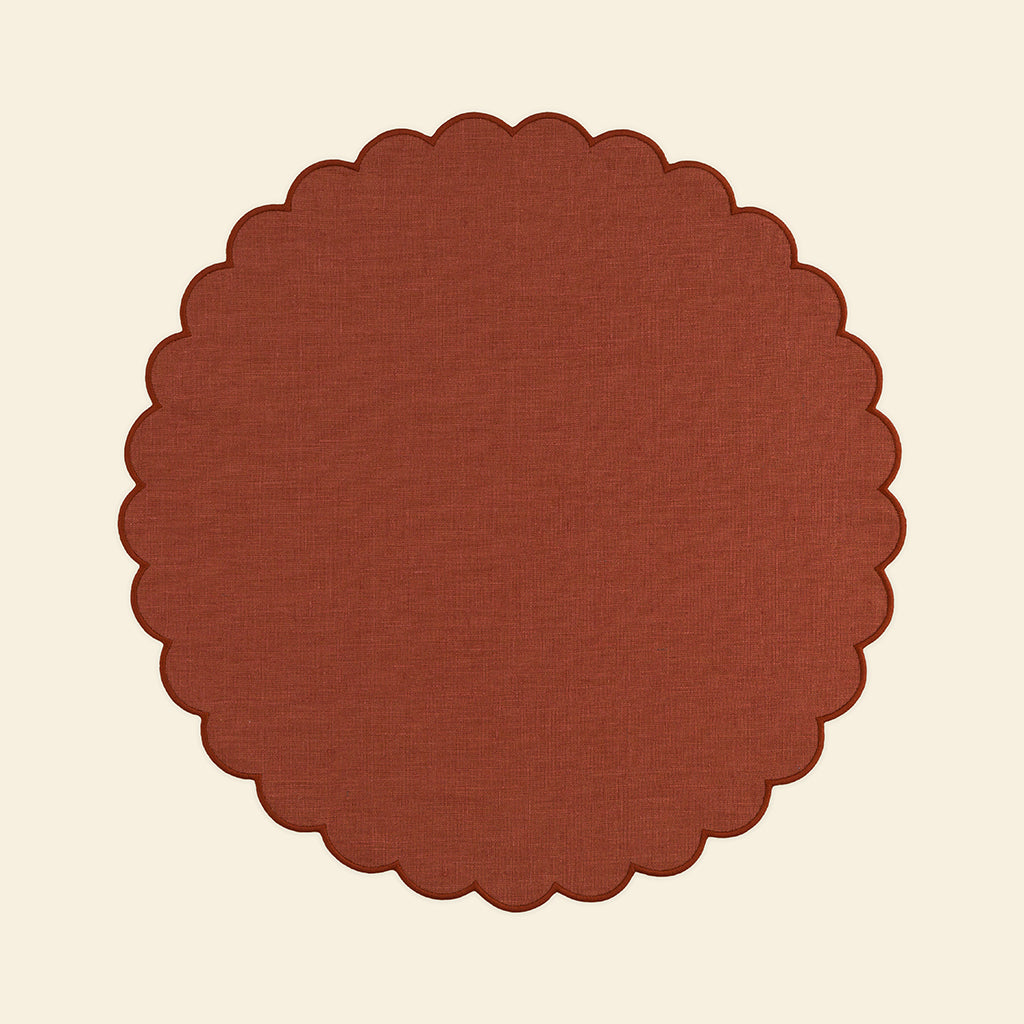 Round linen placemats and scallops (set of 2) Red ocher